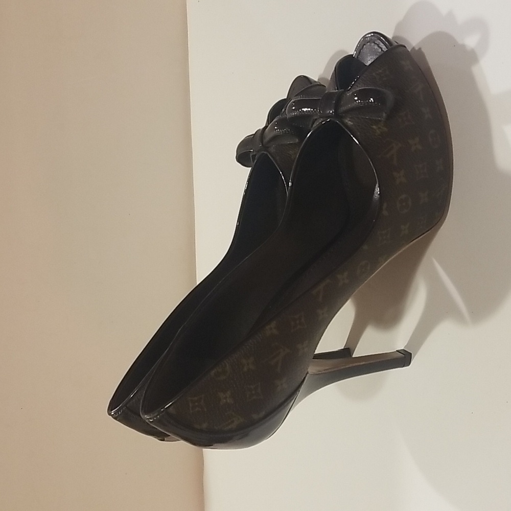 Louis Vuitton  Monogram  peep toe heels 39 - Picture 4 of 13
